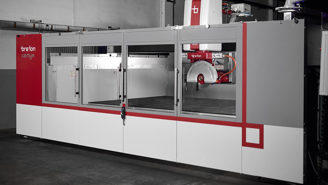 Enclosed stone-processing line in the Galaxy Marble Group workshop
